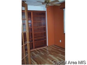 327 Bristol Road Chatham, IL 62629 - Photo 8 of 12 Gallery Image 8