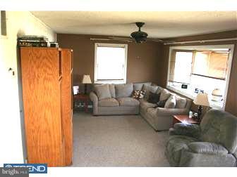 408 Flanders Road Bellmawr, NJ 08031 - Photo 3 of 8 Living Room