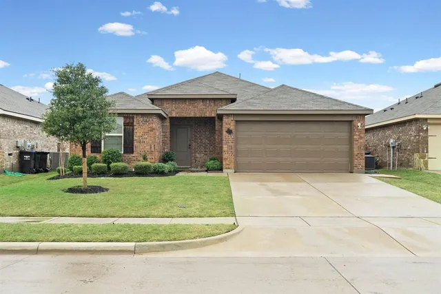 $1,800 | 103 Gallant Fox Lane, Caddo Mills, TX 75135