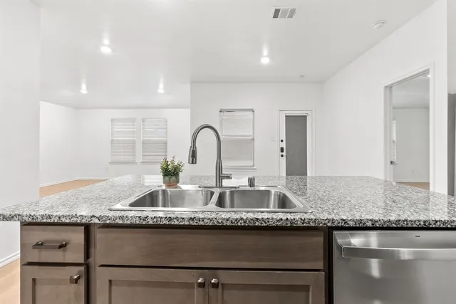 $1,800 | 103 Gallant Fox Lane, Caddo Mills, TX 75135