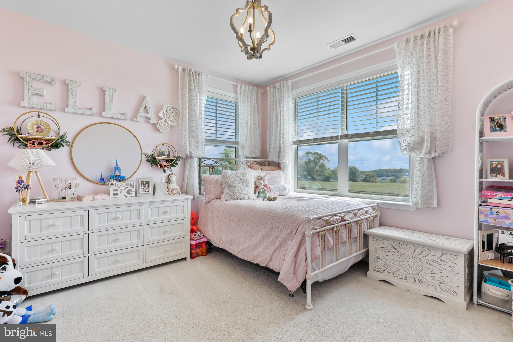 964 Oak Tree Road Westminster, MD 21157 - Photo 28 of 91 Upstairs BR 1