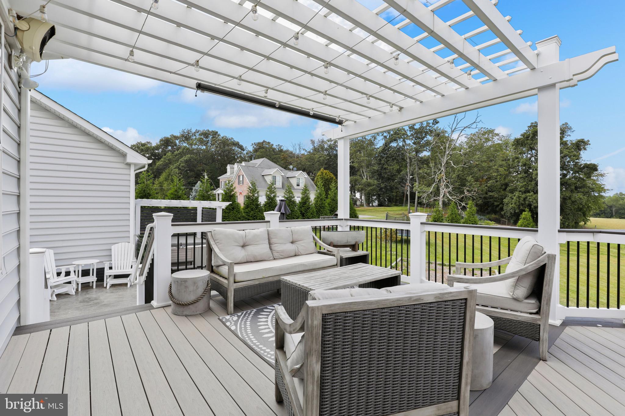 964 Oak Tree Road Westminster, MD 21157 - Photo 42 of 91 Huge deck