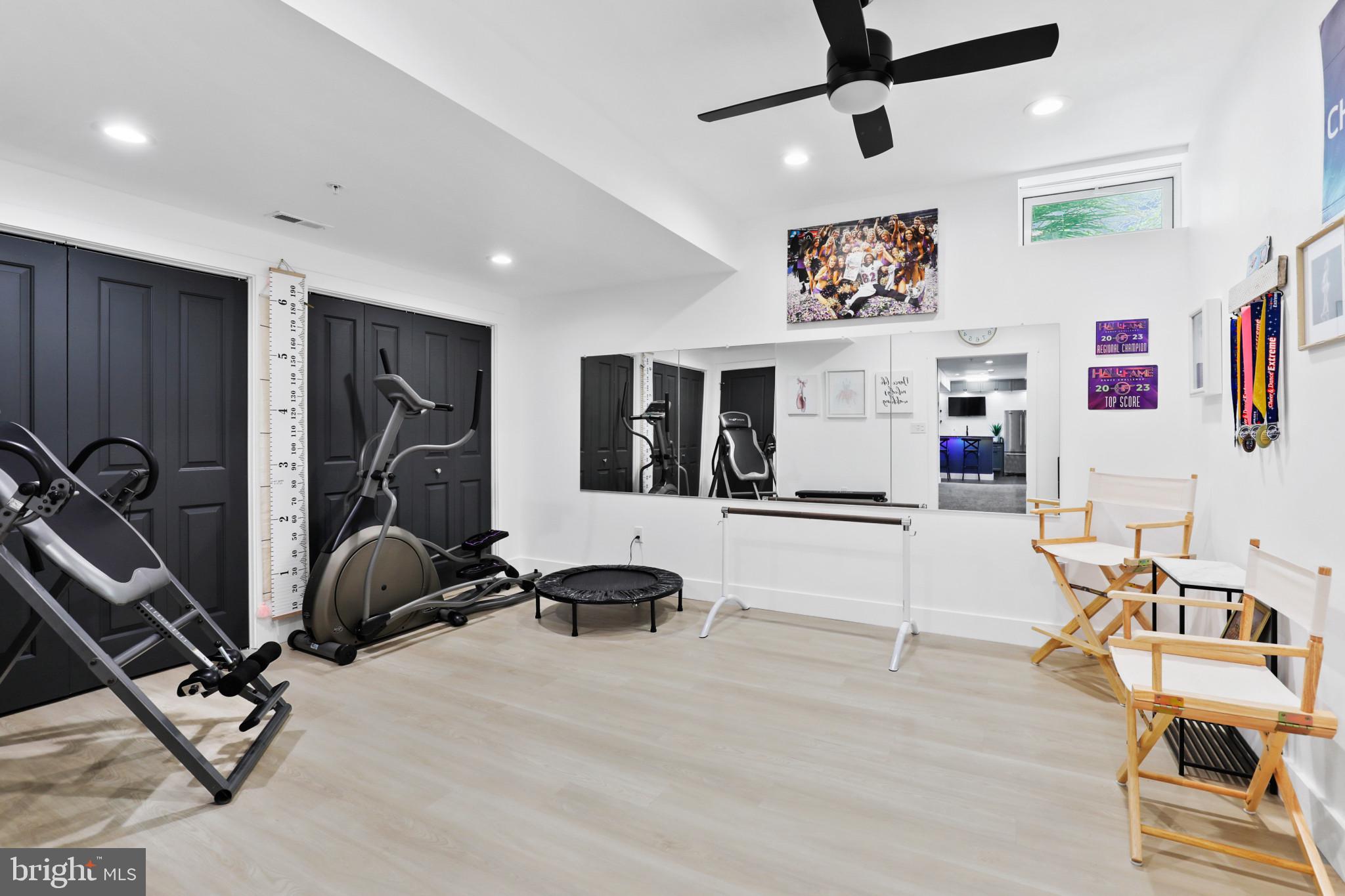 964 Oak Tree Road Westminster, MD 21157 - Photo 49 of 91 5th BR or work out room