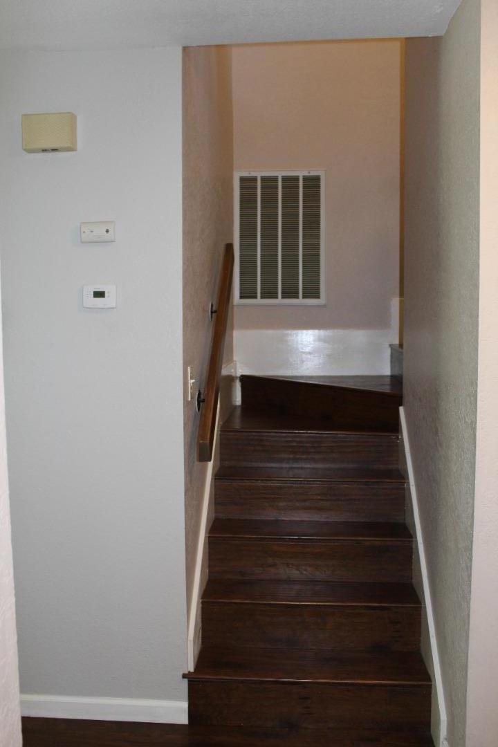 1025 Fillippelli Drive Gilroy, CA 95020 - Photo 14 of 47 a view of entryway