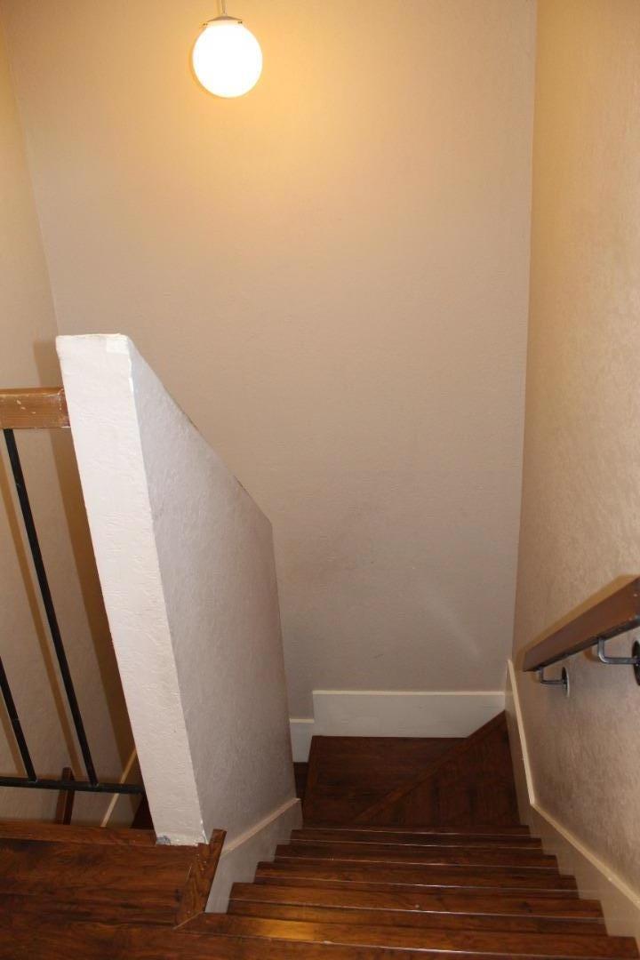 1025 Fillippelli Drive Gilroy, CA 95020 - Photo 32 of 47 a view of balcony with wooden floor