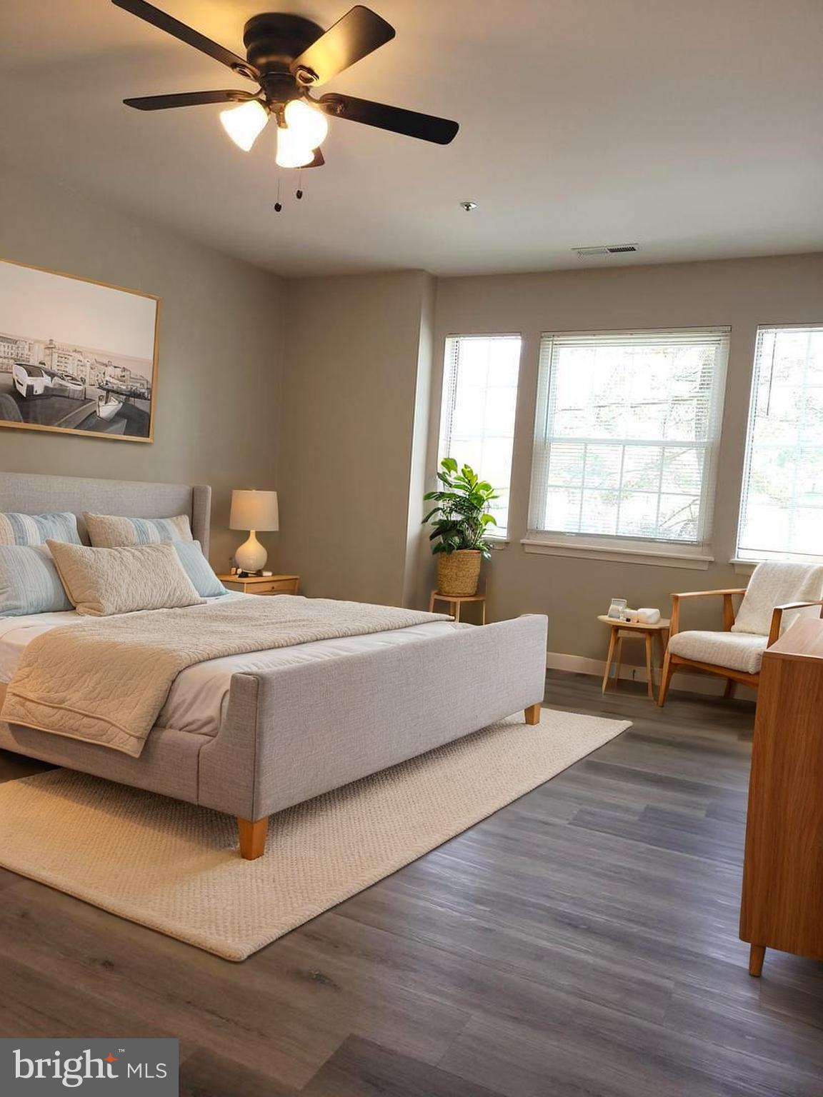 8360 Montgomery Run Road, Unit H Ellicott City, MD 21043 - Photo 20 of 28 Primary Bedroom