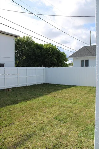 $2,500 | 1016 State Street, Unit 2, West Palm Beach, FL 33407