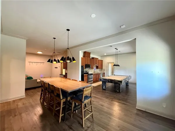 $2,475 | 118 Thrush Drive, Unit B, Roswell, GA 30075