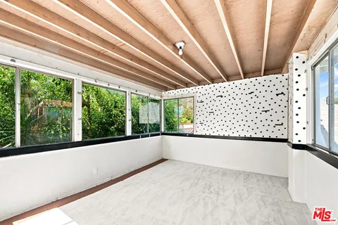 $2,495,000 | 322 Huntley Drive, West Hollywood, CA 90048