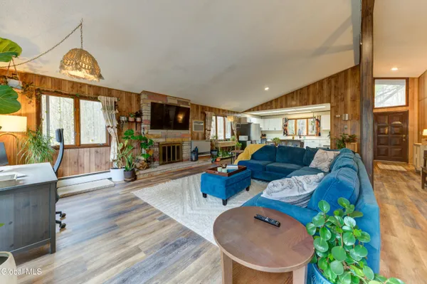 $325,000 | 421 Potter Hill Road, Petersburgh, NY 12138