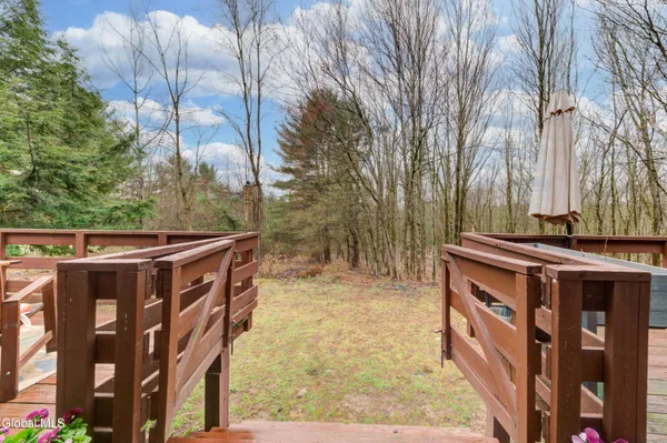 $325,000 | 421 Potter Hill Road, Petersburgh, NY 12138