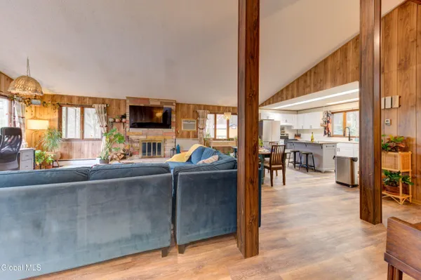 $325,000 | 421 Potter Hill Road, Petersburgh, NY 12138