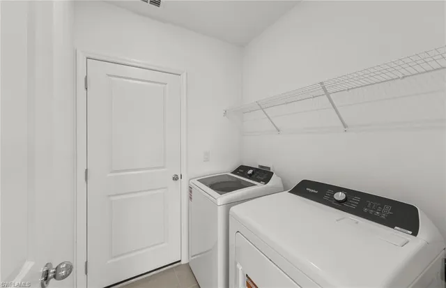 $282,865 | 1209 Caloosa Cv Drive, LaBelle, FL 33935