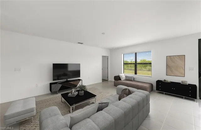 $282,865 | 1209 Caloosa Cv Drive, LaBelle, FL 33935