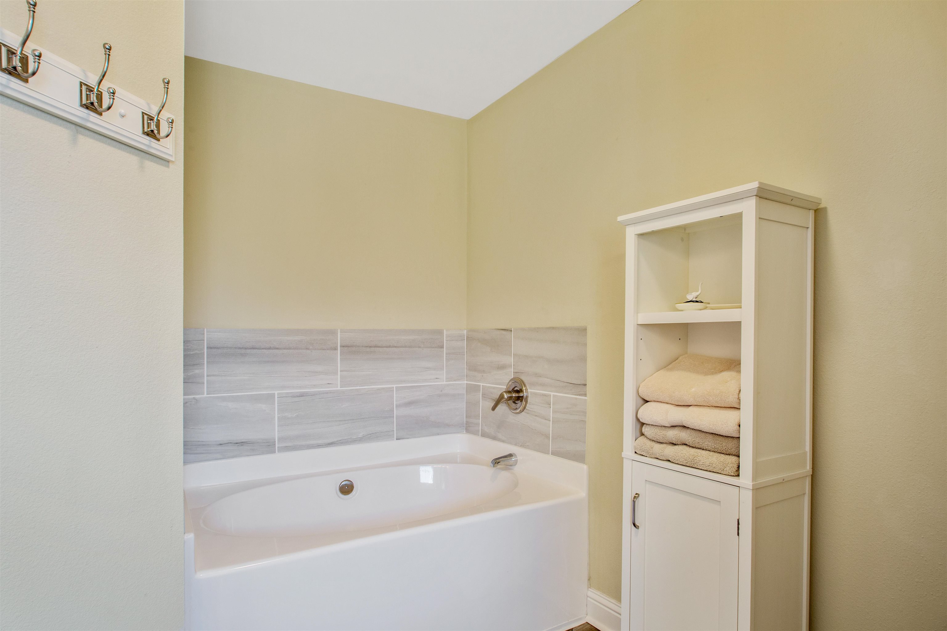 137 Destrehan Road Fairhope, AL 36532 - Photo 13 of 26