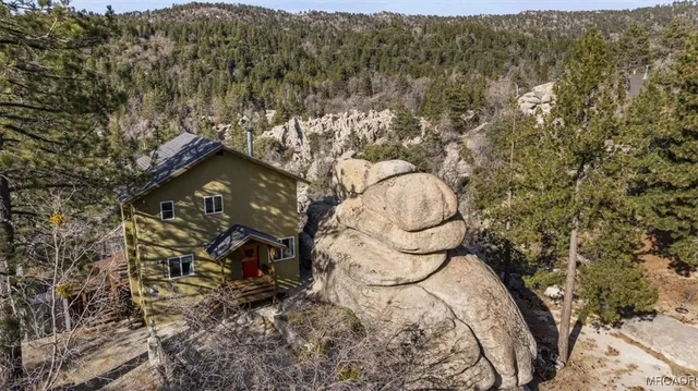 $459,000 | 33334 Bear Road, Running Springs, CA 92382