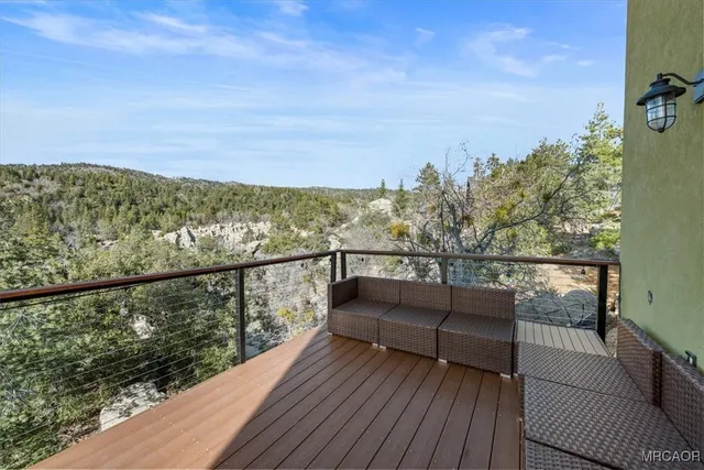 $459,000 | 33334 Bear Road, Running Springs, CA 92382