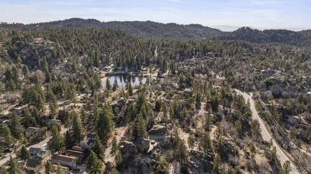 $459,000 | 33334 Bear Road, Running Springs, CA 92382