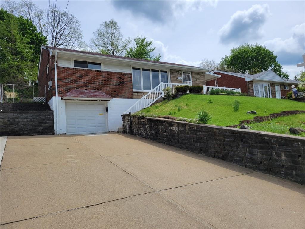 5273 Ranchview Drive Pittsburgh, PA 15236 - Photo 1 of 19 Gallery Image 1