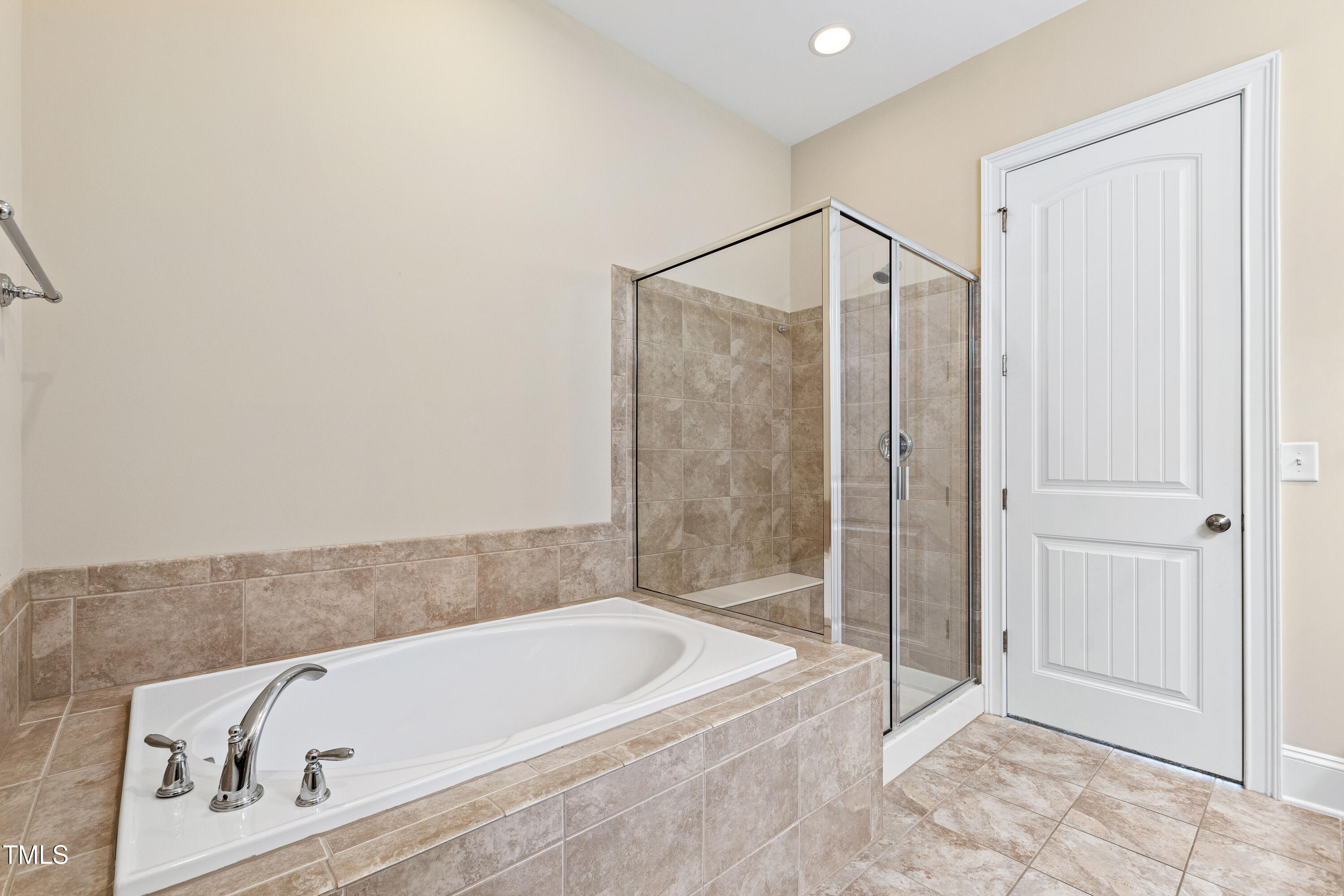 525 Fallon Grove Way Raleigh, NC 27608 - Photo 28 of 49 Fallon (31)