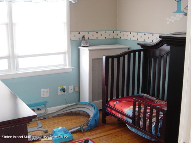 330 Willowbrook Road Staten Island, NY 10314 - Photo 14 of 16 2005-04-18 002 012