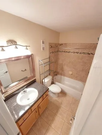 $3,100 | 3739 Pompano Drive Southeast, St. Petersburg, FL 33705