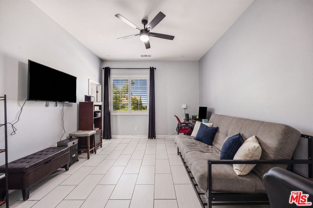 13447 Gold Medal Court Riverside, CA 92503 - Photo 22 of 75