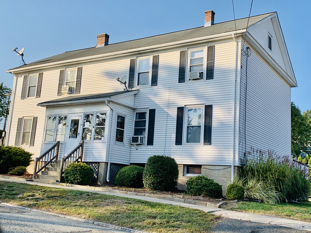 17-19 Lawrence Road Chicopee, MA 01013 - Photo 1 of 15