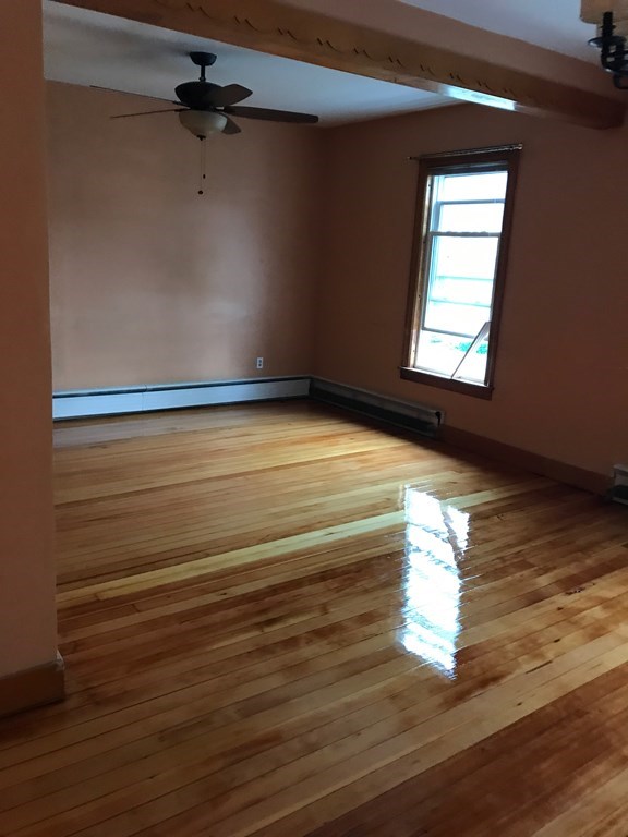 17-19 Lawrence Road Chicopee, MA 01013 - Photo 6 of 15