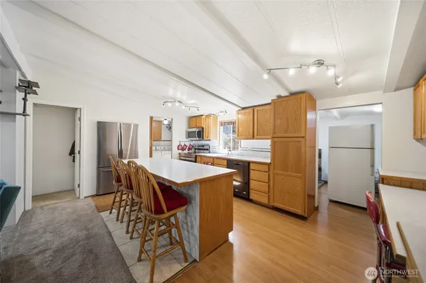 $376,000 | 221 East Country Lane, Allyn, WA 98524