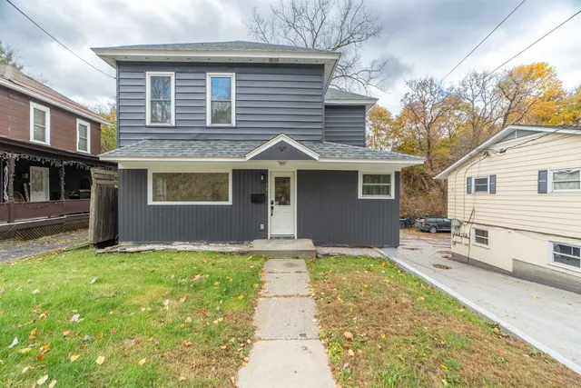 $269,000 | 19 Warren Street, Barre, VT 05641