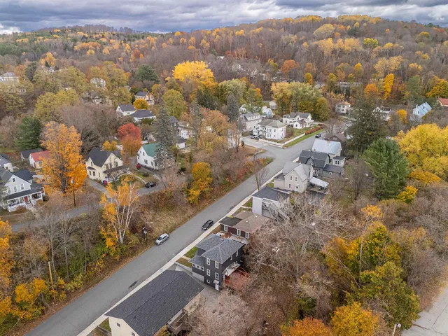 $269,000 | 19 Warren Street, Barre, VT 05641