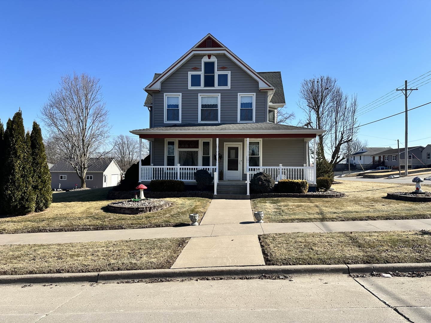 142 Elliot Street Preston, IA 52069 - Photo 4 of 45
