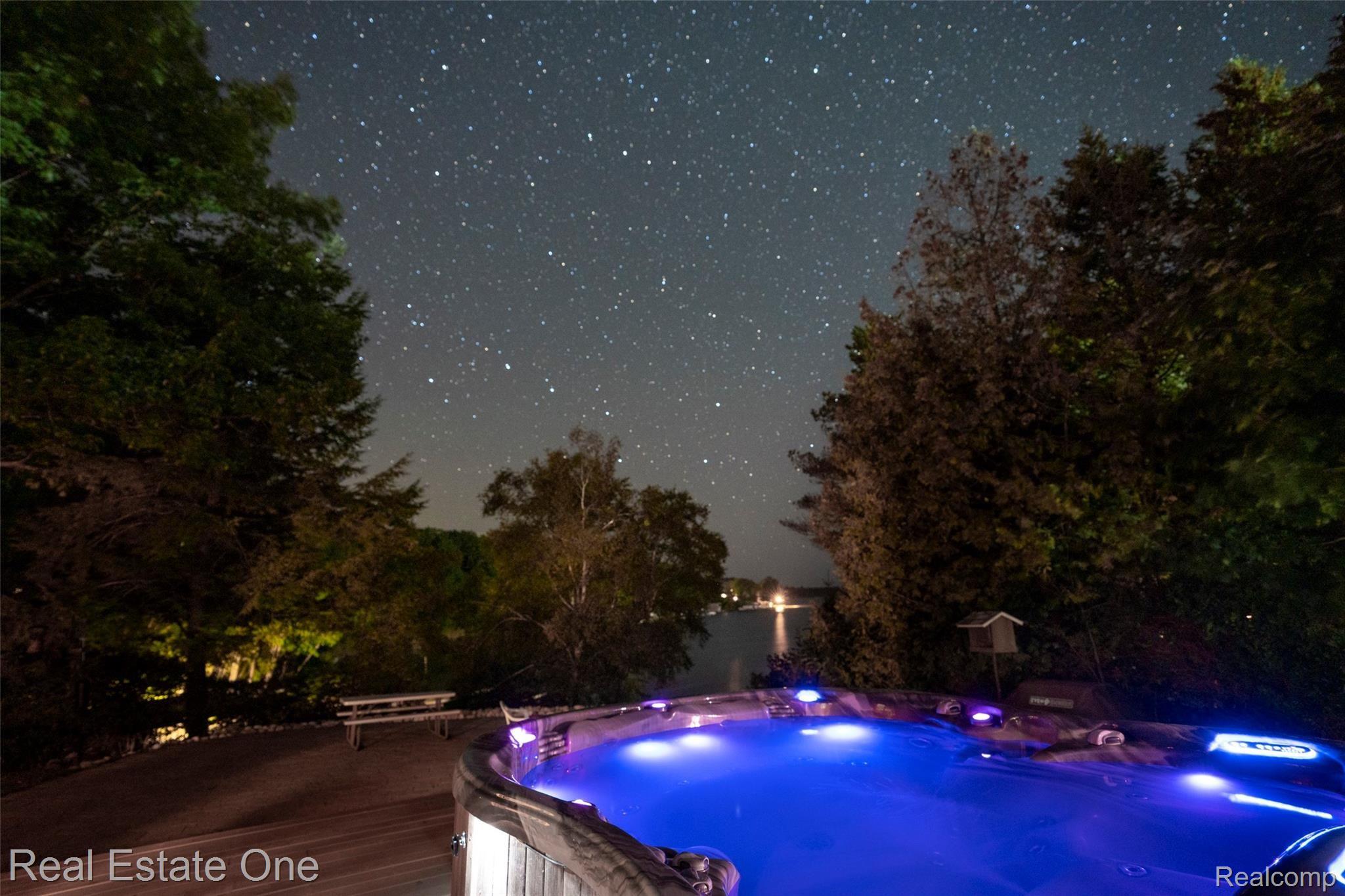 2722 Piney Ridge Road Ludington, MI 49431 - Photo 13 of 64 ludington-1.jpg
