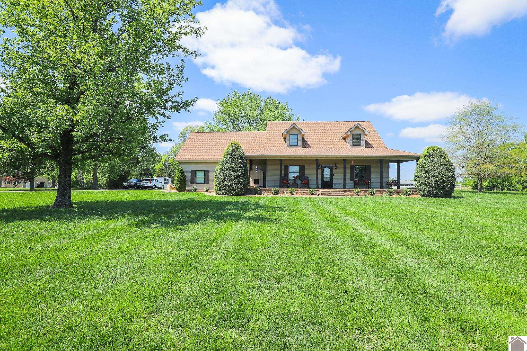 6865 Ivo Wurth Road Paducah, KY 42001 - Photo 1 of 1 Front Exterior