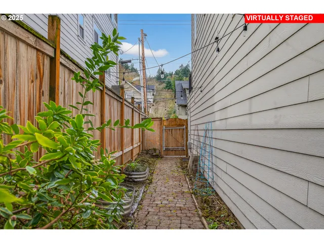 $620,000 | 6624 South Virginia Avenue, Portland, OR 97239