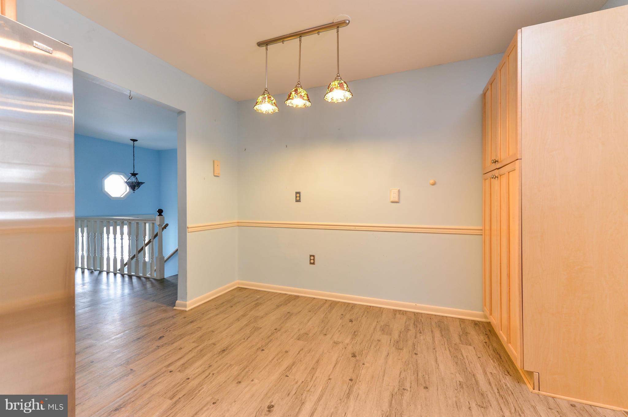 23 Fieldstone Road Elkton, MD 21921 - Photo 6 of 25 Kitchen eat-in area