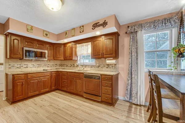 $349,000 | 10267 Quince Road, Plymouth, IN 46563