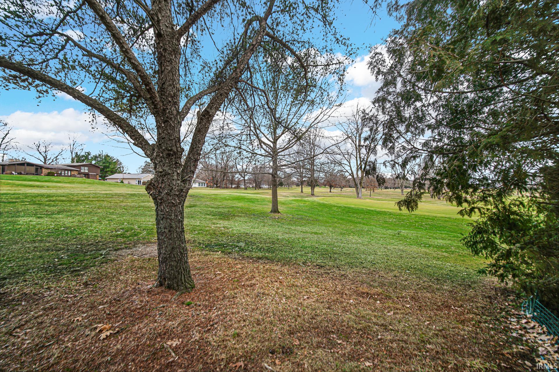 10267 Quince Road Plymouth, IN 46563 - Photo 7 of 36