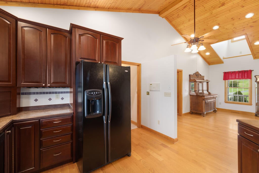 206 Valley Road Saltville, VA 24370 - Photo 38 of 90 Gallery Image 38