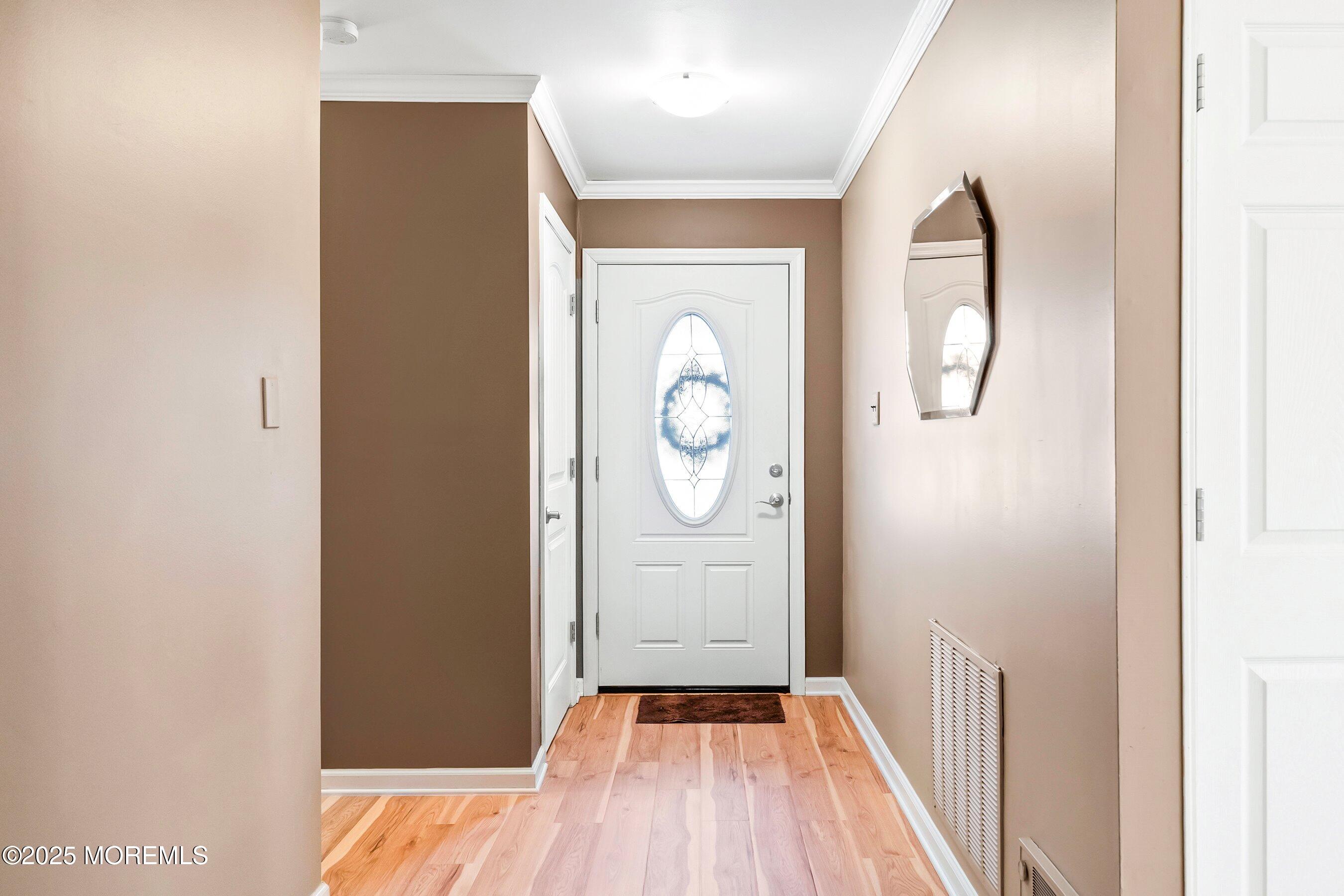 40 Watkins Road Brick, NJ 08724 - Photo 1 of 39 05-Foyer