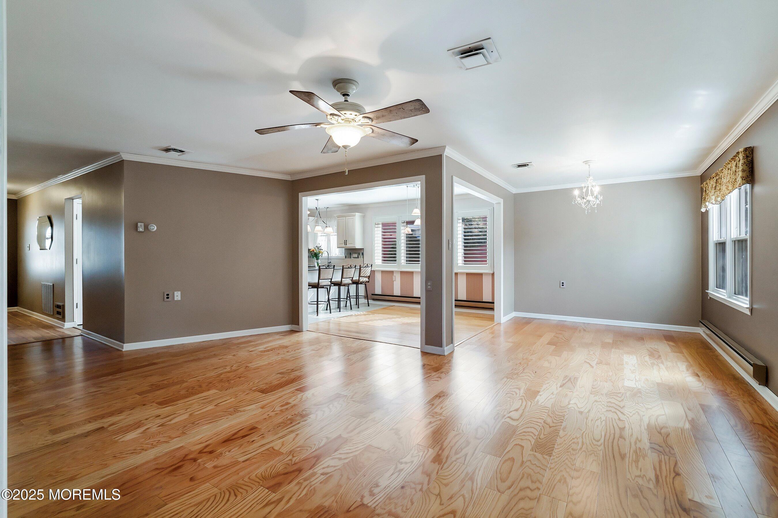 40 Watkins Road Brick, NJ 08724 - Photo 13 of 39 21-Living