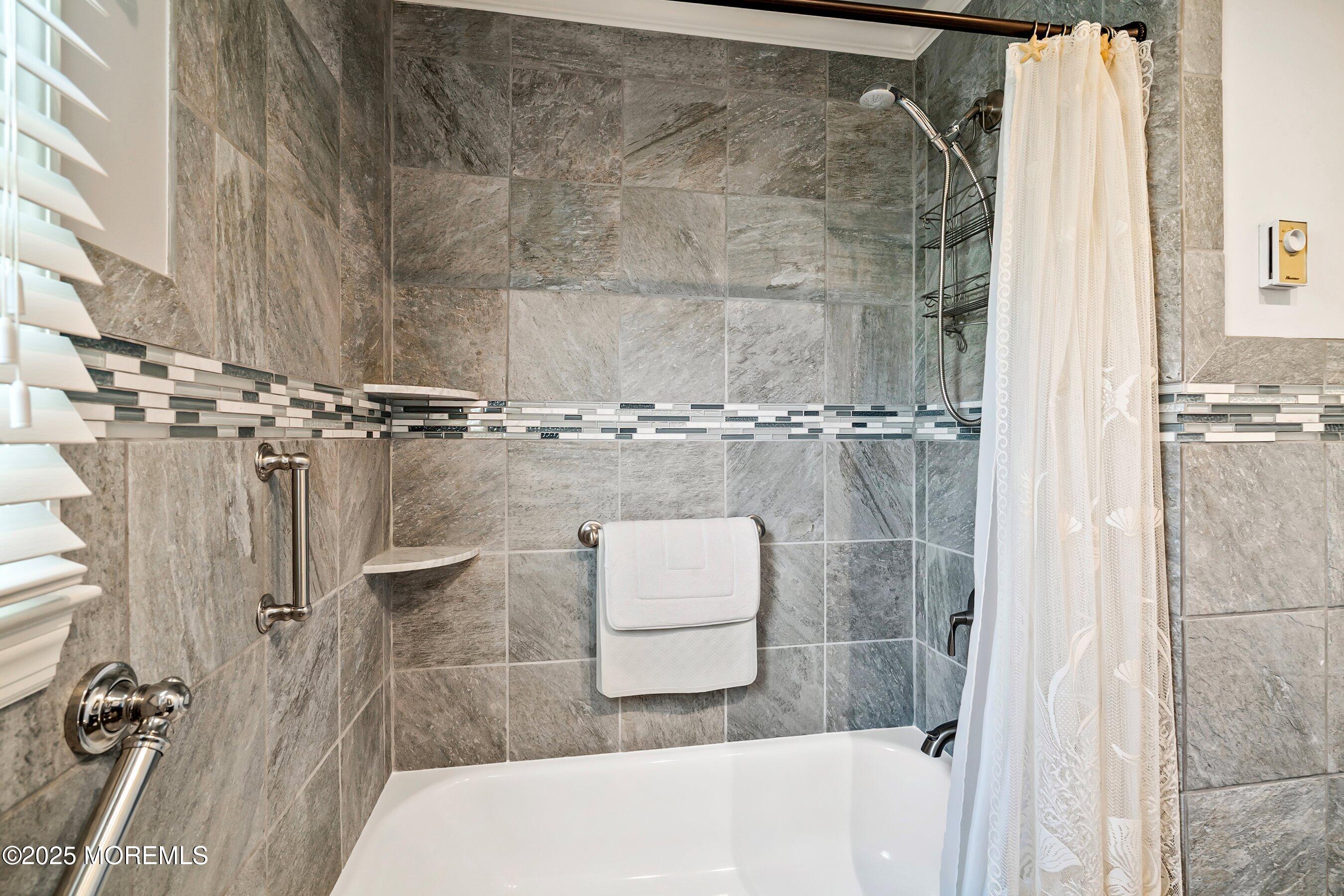 40 Watkins Road Brick, NJ 08724 - Photo 23 of 39 27-Bath 2B