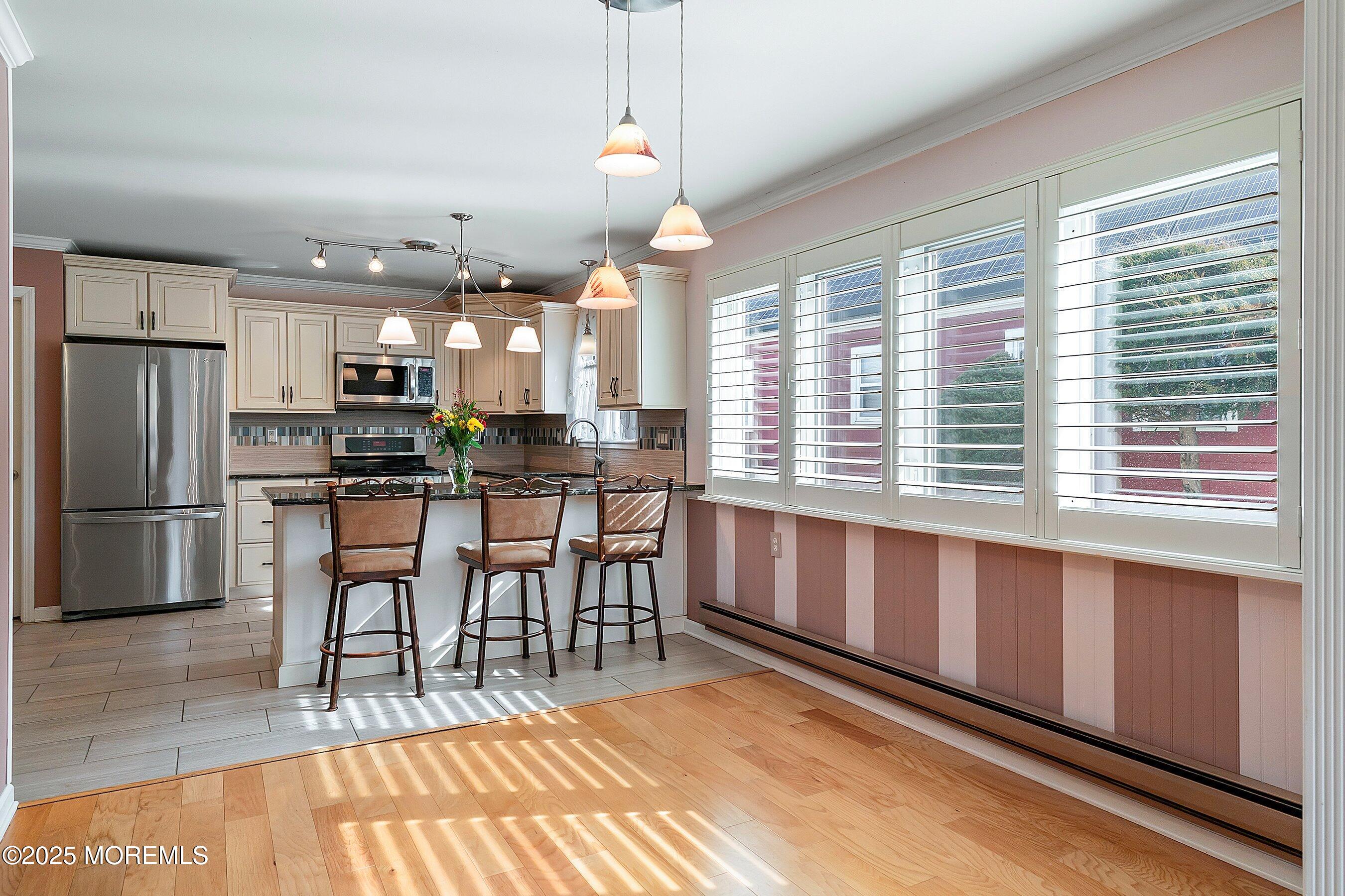 40 Watkins Road Brick, NJ 08724 - Photo 9 of 39 13-Dining to Kitchen