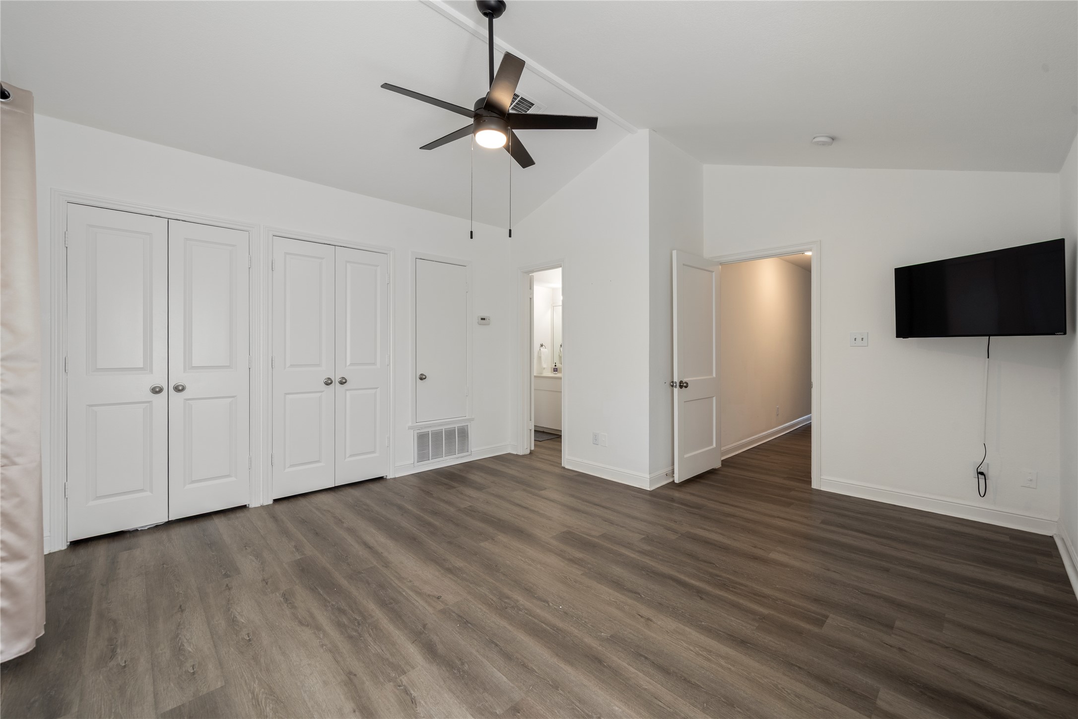 2509 Quarry Road, Unit B Austin, TX 78703 - Photo 32 of 33 Gallery Image 32
