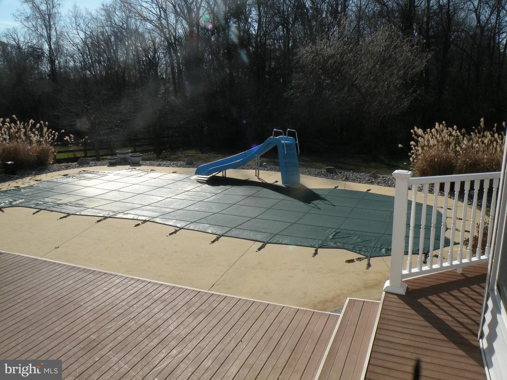 3231 Breckenridge Way Riva, MD 21140 - Photo 23 of 30 a view of outdoor space and deck