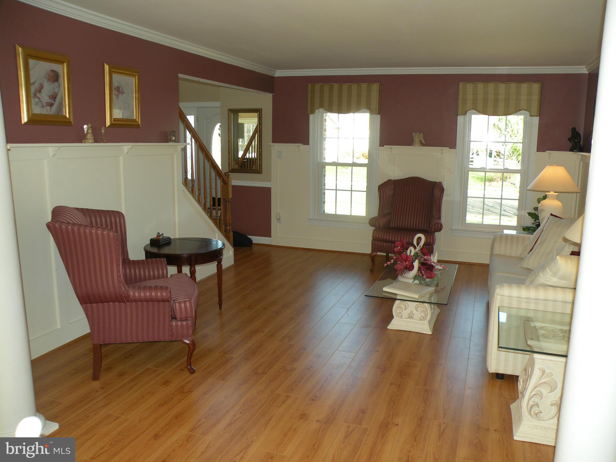 3231 Breckenridge Way Riva, MD 21140 - Photo 5 of 30 a living room with furniture and a wooden floor