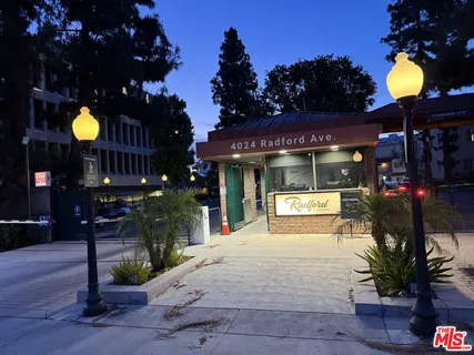 $1,899,000 | 11325 Sunshine Terrace, Studio City, CA 91604