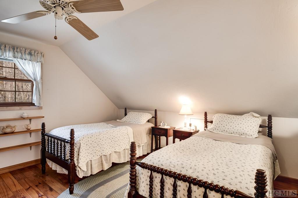 7390 Wayah Road Franklin, NC 28734 - Photo 27 of 66 Gallery Image 27