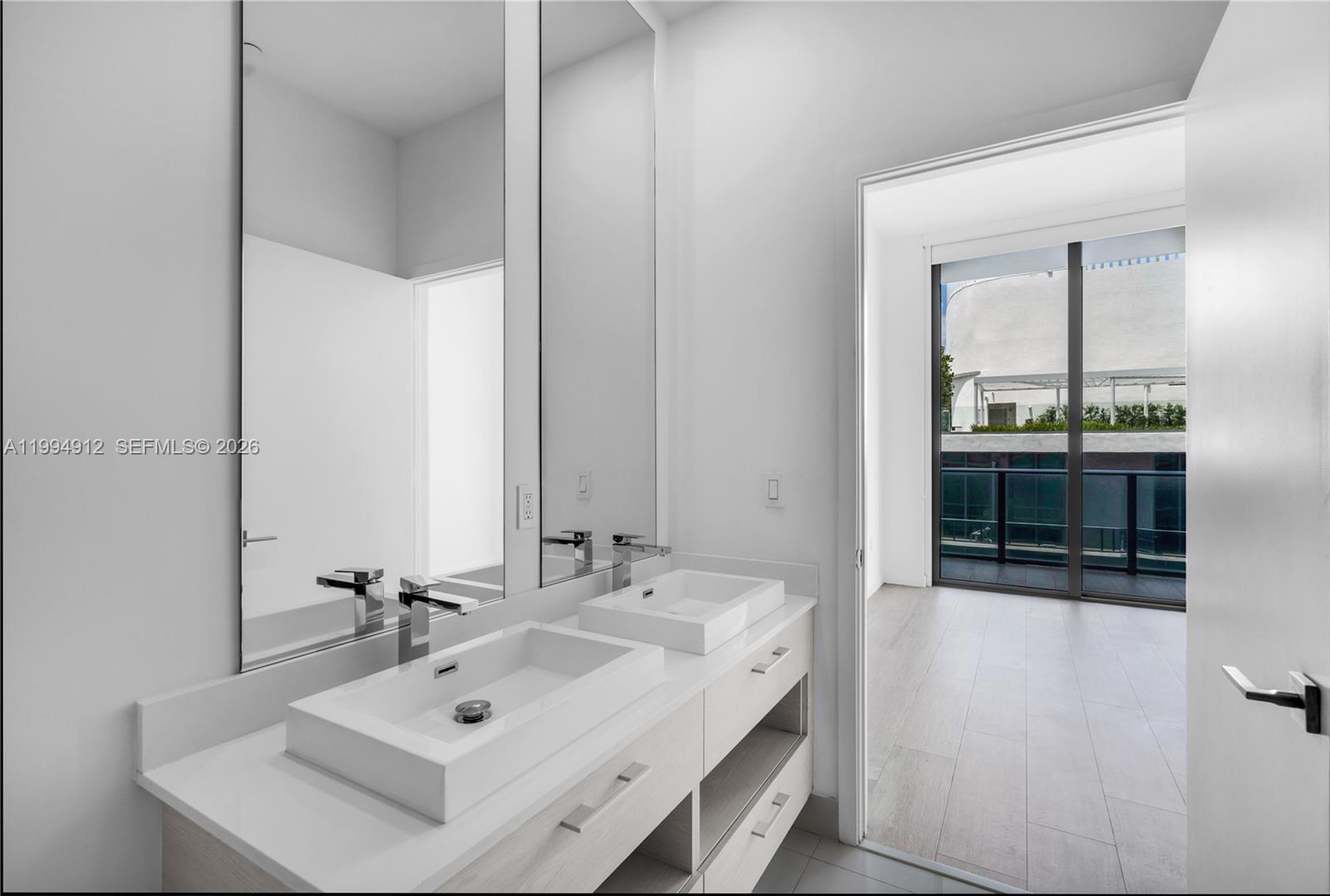 45 Southwest 9th Street, Unit 4708 Miami, FL 33130 - Photo 18 of 51